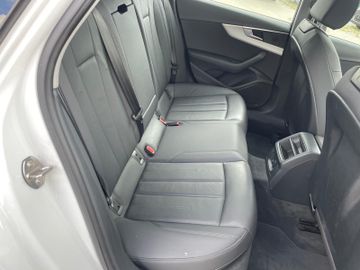 Audi A4 - 12