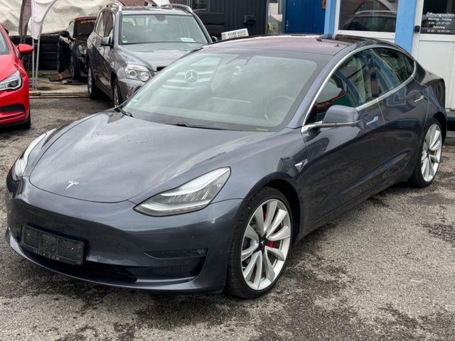 Tesla Model 3 Perform. Dual AWD 358kW 79kWH PANO