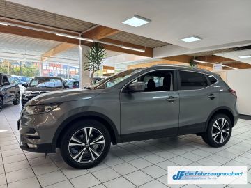 Nissan Qashqai - 2