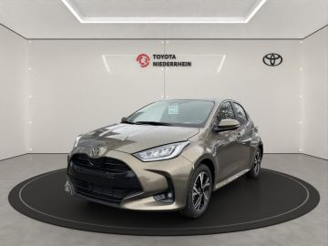 Toyota Yaris Hybrid Teamplayer 1.5 +COMFORT PAKET
