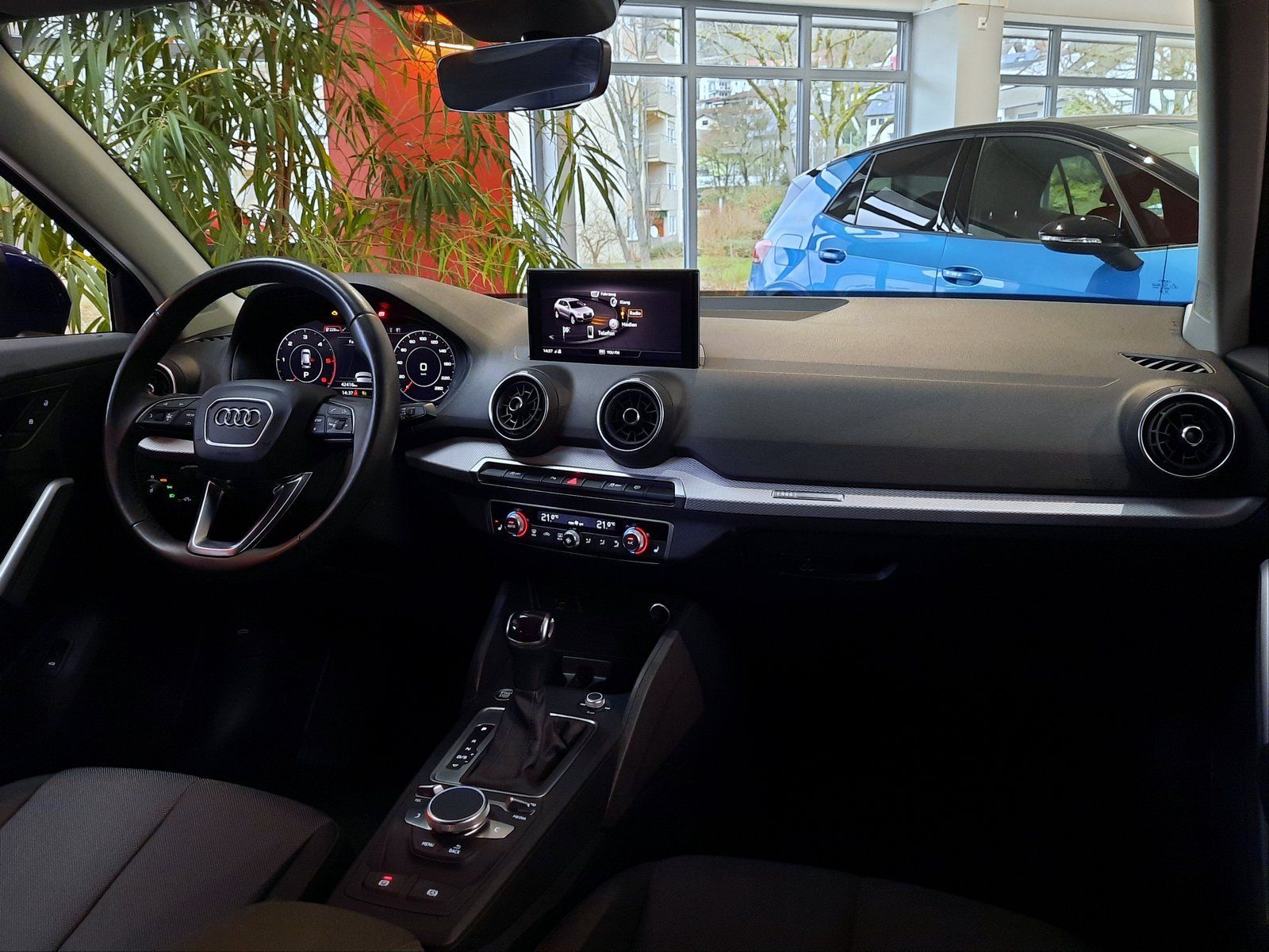 Fahrzeugabbildung Audi Q2 30 TDI S-line S-tronic *Navi*Cam*LED*PDC*ACC*
