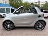 Smart fortwo cabrio EQ 60kW*BRABUS*JBL*NAVI*KAM*22kW* - mit Elektro-Antrieb: Cabrio