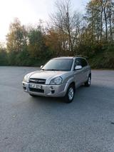 Hyundai Tucson 2008, mit LPG-Anlage - Hyundai Accent in Düsseldorf