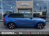 Volvo XC90 R Design PHEV AWD 7-Sitzer AD StandHZG AHK  - Volvo XC90 mit Hybrid-Antrieb: Blau