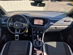 Fahrzeugabbildung Volkswagen T-Roc Sport 1.5 TSI ACT DSG Navi LED PDC RFK