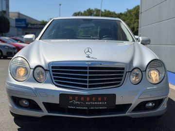 Mercedes E 220 - 2