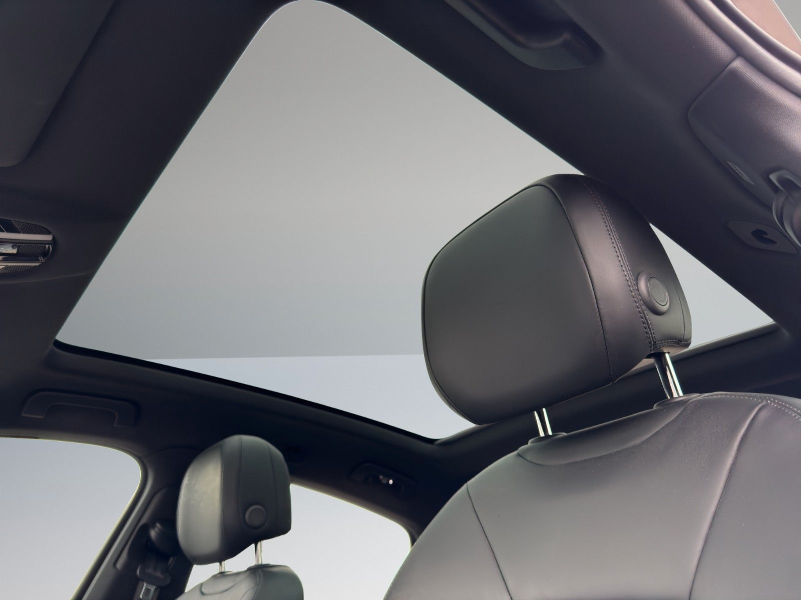 Fahrzeugabbildung Porsche CAYENNE COUPE 360° PANO HUD AHK KAM 20" MEMORY