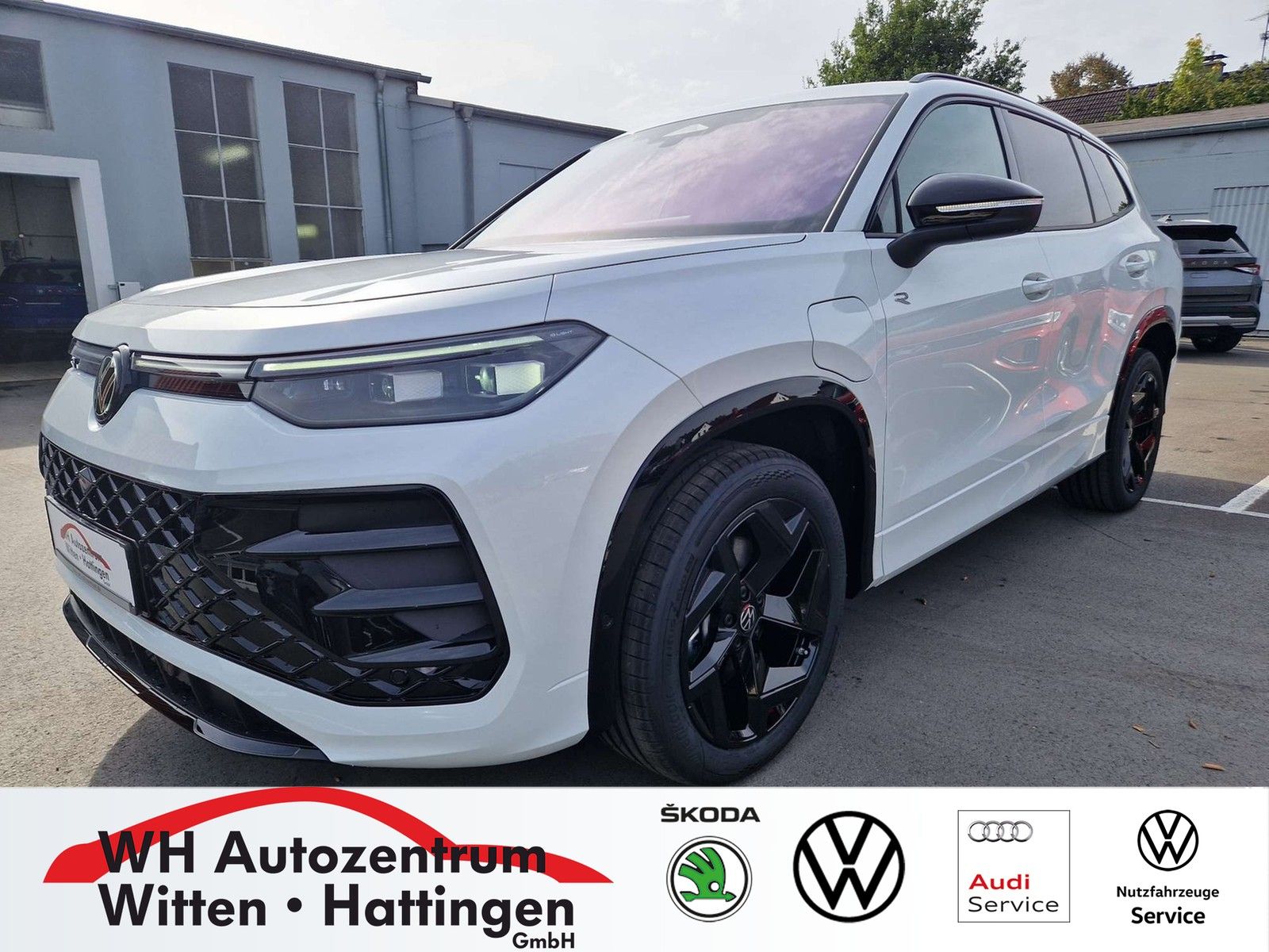 Volkswagen Tayron 1,5 eHybrid DSG R-LINE BLACK STYLE PANORA
