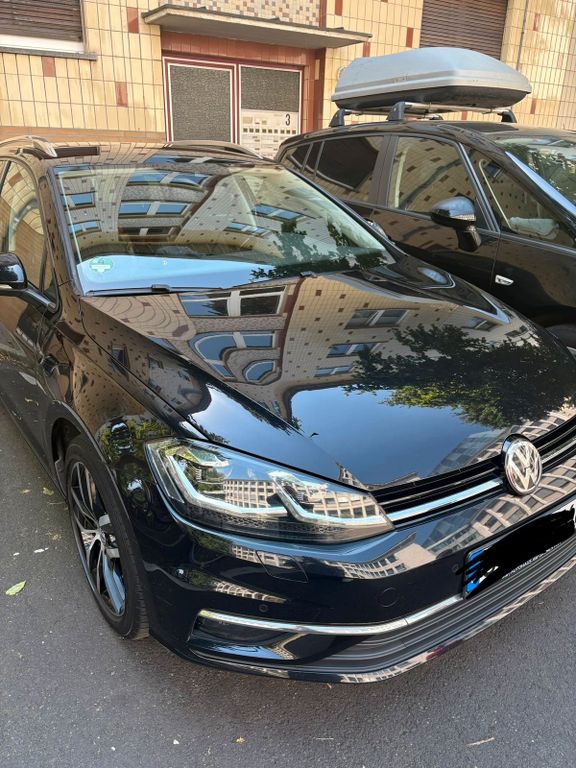 Image of Volkswagen Golf