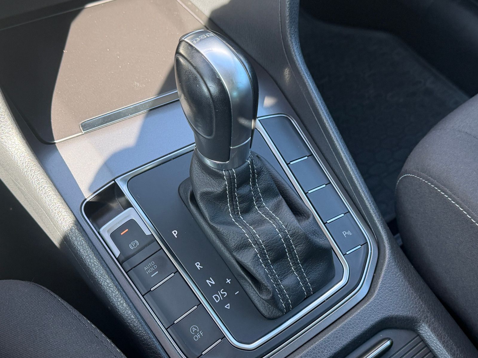 Fahrzeugabbildung Volkswagen Golf Sportsvan VII Lounge /AUTOMATIK/ACC/SHZ/