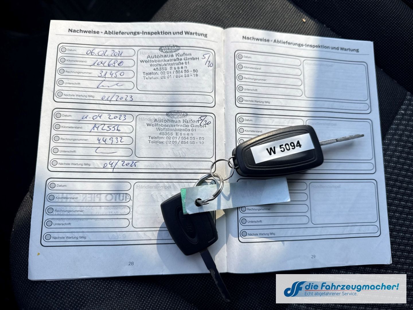Fahrzeugabbildung Ford Transit Custom Kombi 300 L1 2.2 TDCi *5094 *EXPO