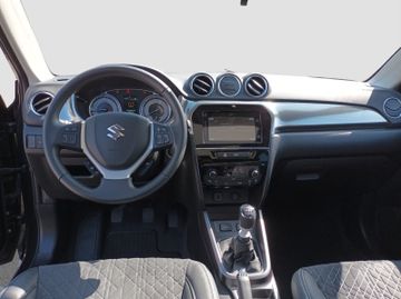 Fotografie des Suzuki Vitara 1.4 Comfort+ Navi AC Schiebedach