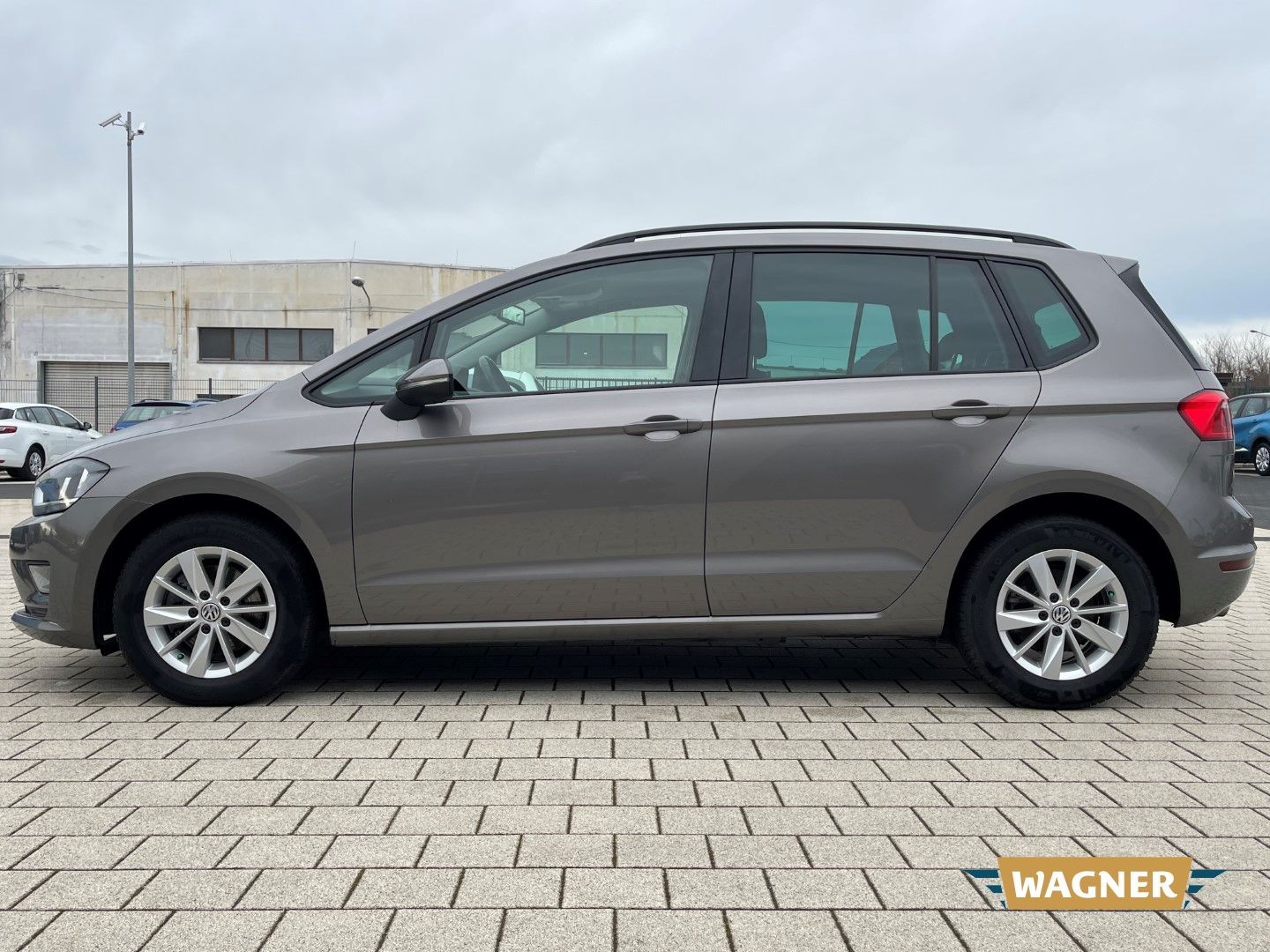 Fahrzeugabbildung Volkswagen Golf Sportsvan VII Comfortline  Automatik  1.4 T