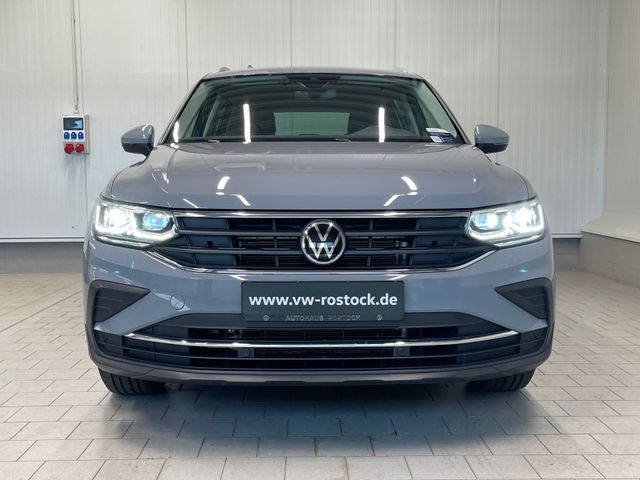 Tiguan Life 1.5 TSI AHK NAVI IQ.LIGHT RFK