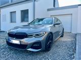 BMW 330i Touring M Sport Automatic Oxidgrau metallic - BMW: Grau, Kombi, Metallic