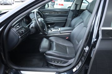 BMW 740d xDrive  HEAD UP+ACC+GSD