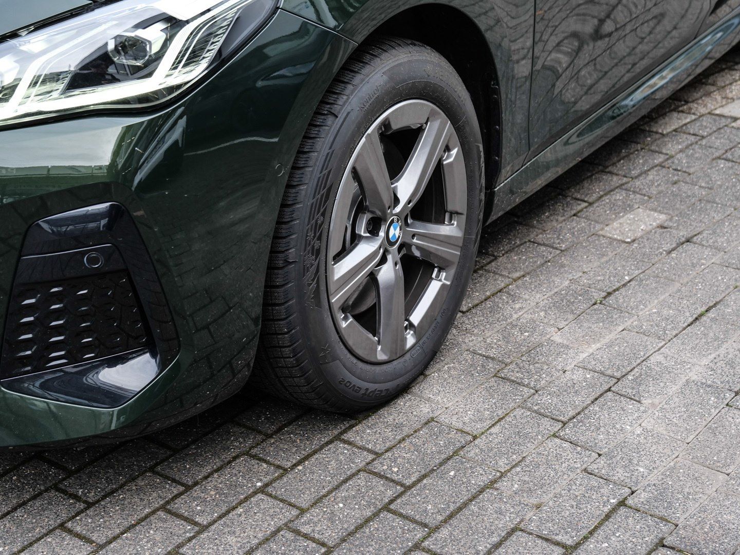 BMW 223 Active Tourer - Bild 6