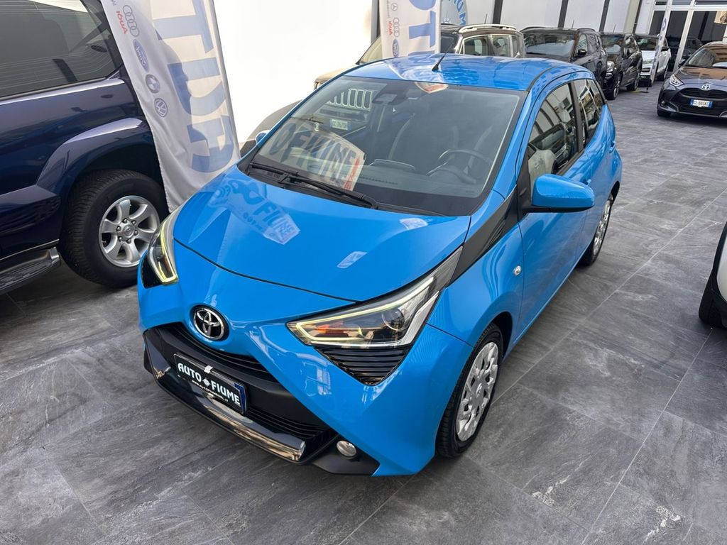 Image of Toyota Aygo (X)