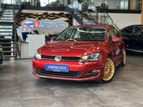 Volkswagen Golf *SPORT-Fahrwerk*Tempo*Keyless*MassageSitze* - Volkswagen Golf: Rot