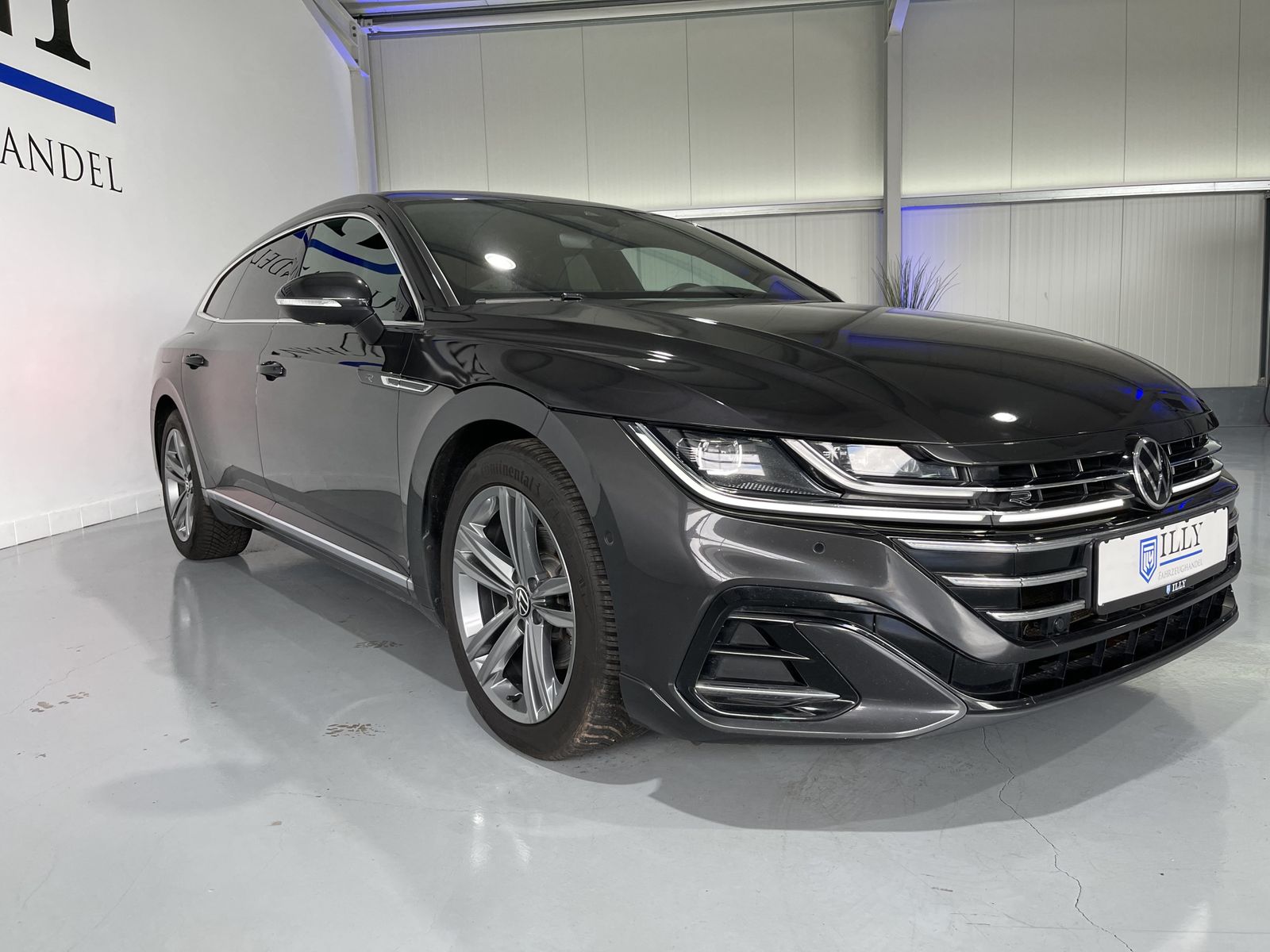 Fahrzeugabbildung Volkswagen Arteon Shooting Brake R-Line 2.0 TDI*AHK*Leder*