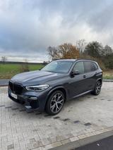 BMW X5 xDrive30d M Sport Laser Luftfeder Head-Up Pan