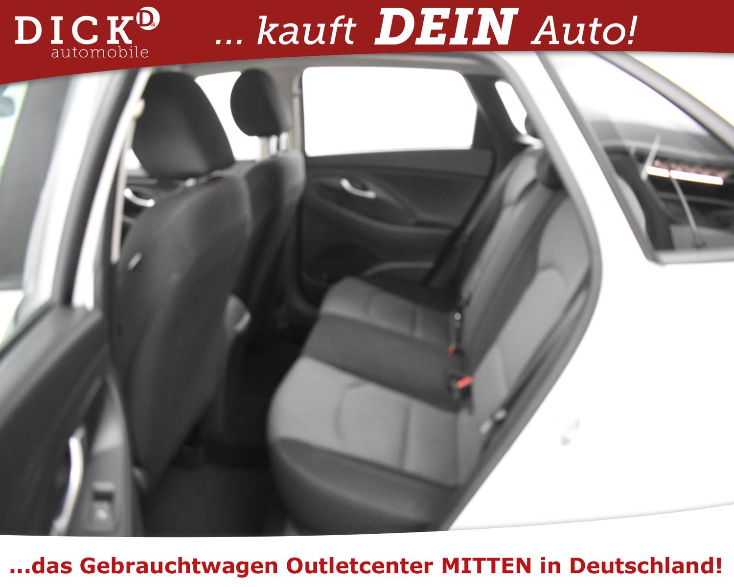 HYUNDAI i30 1.6d Select GEPFLEGT+KLIMA+PDC+MFL+TEMP+DAB - Image 18