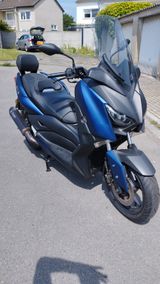 Yamaha X-Max 300 - YAMAHA ROLLER X MAX