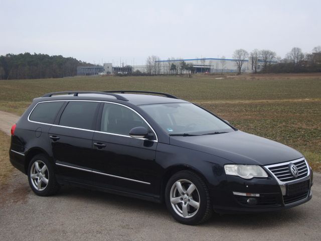 Volkswagen Passat Variant 2.0 TDI Comfort*NAV*GRA*AHK*140PS