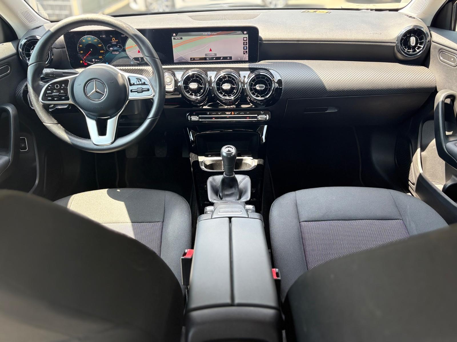 Mercedes-Benz A 180 d LIMOUSINE *MULTIBEAM*KAM*SHZ*ALU*