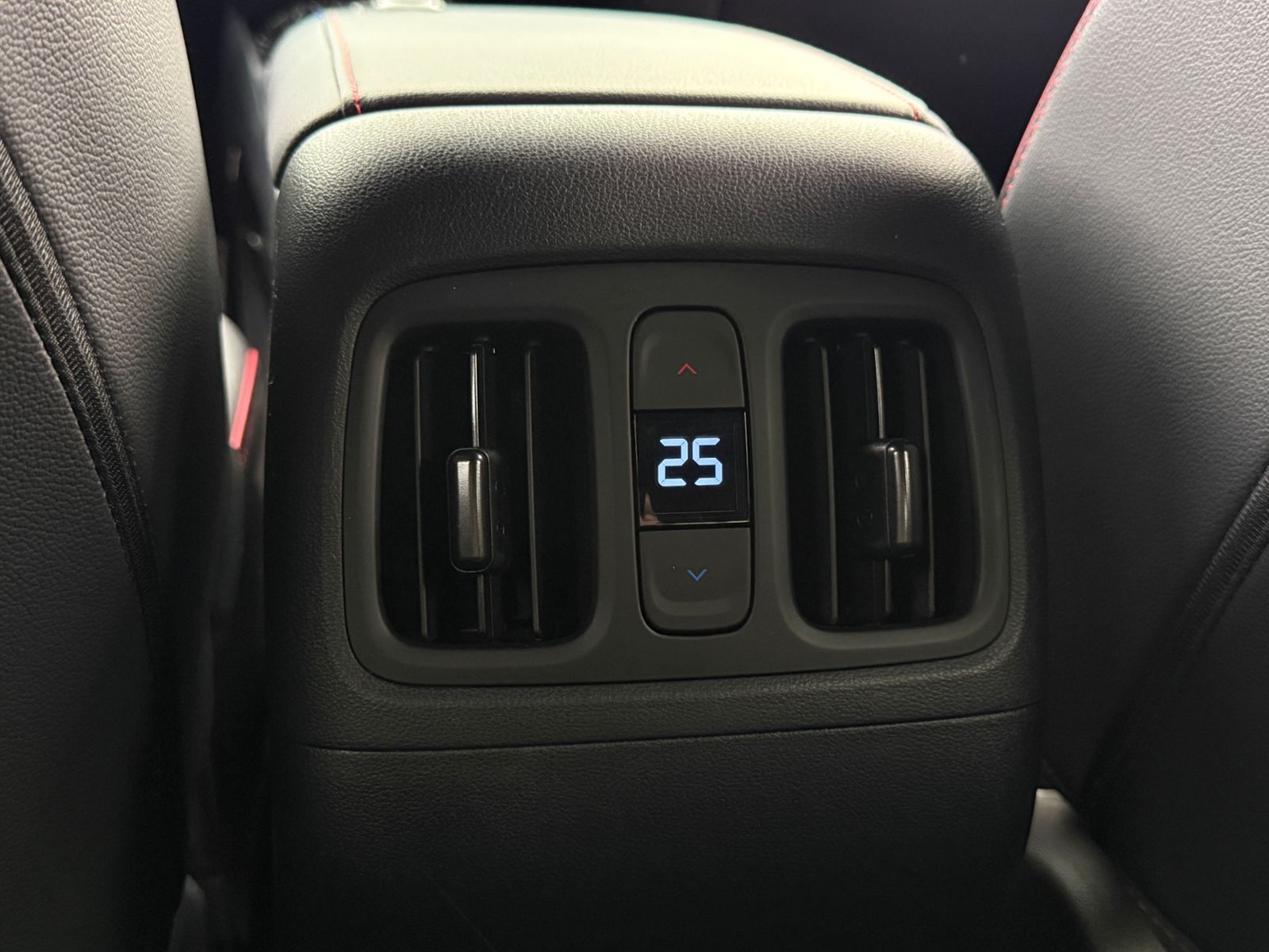 Fahrzeugabbildung Hyundai TUCSON N Line MHEV 4WD AHK 360° ACC