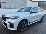 BMW X7 M50 d / NEW Engine / M Sport / Unfallfrei - weiße BMW X7 M50