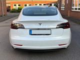 Tesla Model 3 RWD AHK 60kWh SR+ 1. Hand - Tesla Model 3 in Duisburg