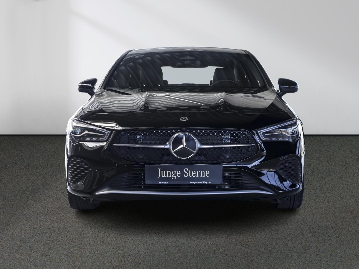 Mercedes-Benz CLA 200 Rückfahrkamera Sitzheizung MBUX-Navi LED