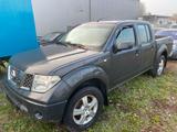 Nissan Navara, kein Brief/klein Schlüssel - gebrauchte Nissan Navara aus dem Jahr 2006