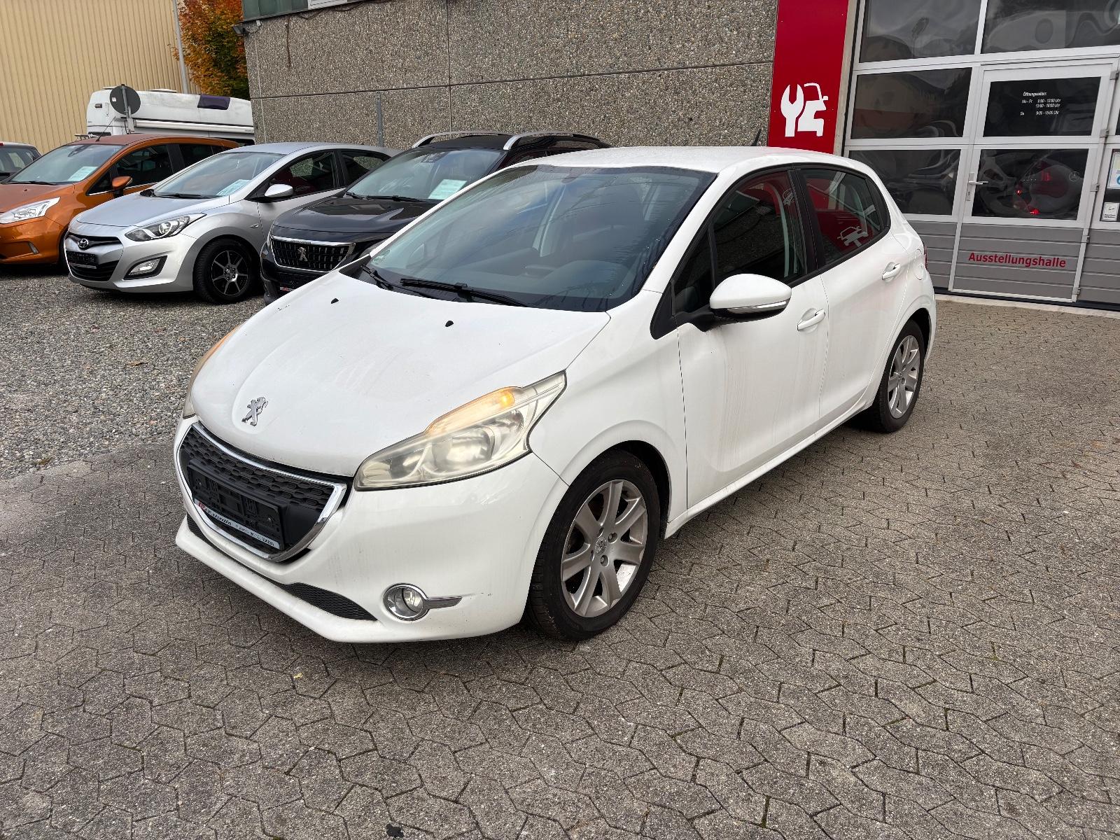 Peugeot 208 Active**KLIMA**TOUCHSCREEN**