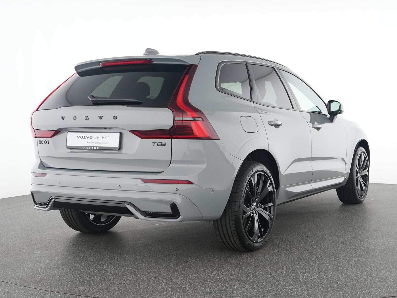 Volvo XC60 T8 AWD Plus Black Edition AHK*HUD*GSHD*360° imagem 2