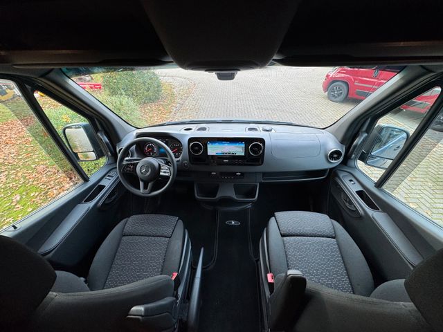 HRZ Freedom Life-Mercedes 3.0-V6-4x4-Standklima-Ahk