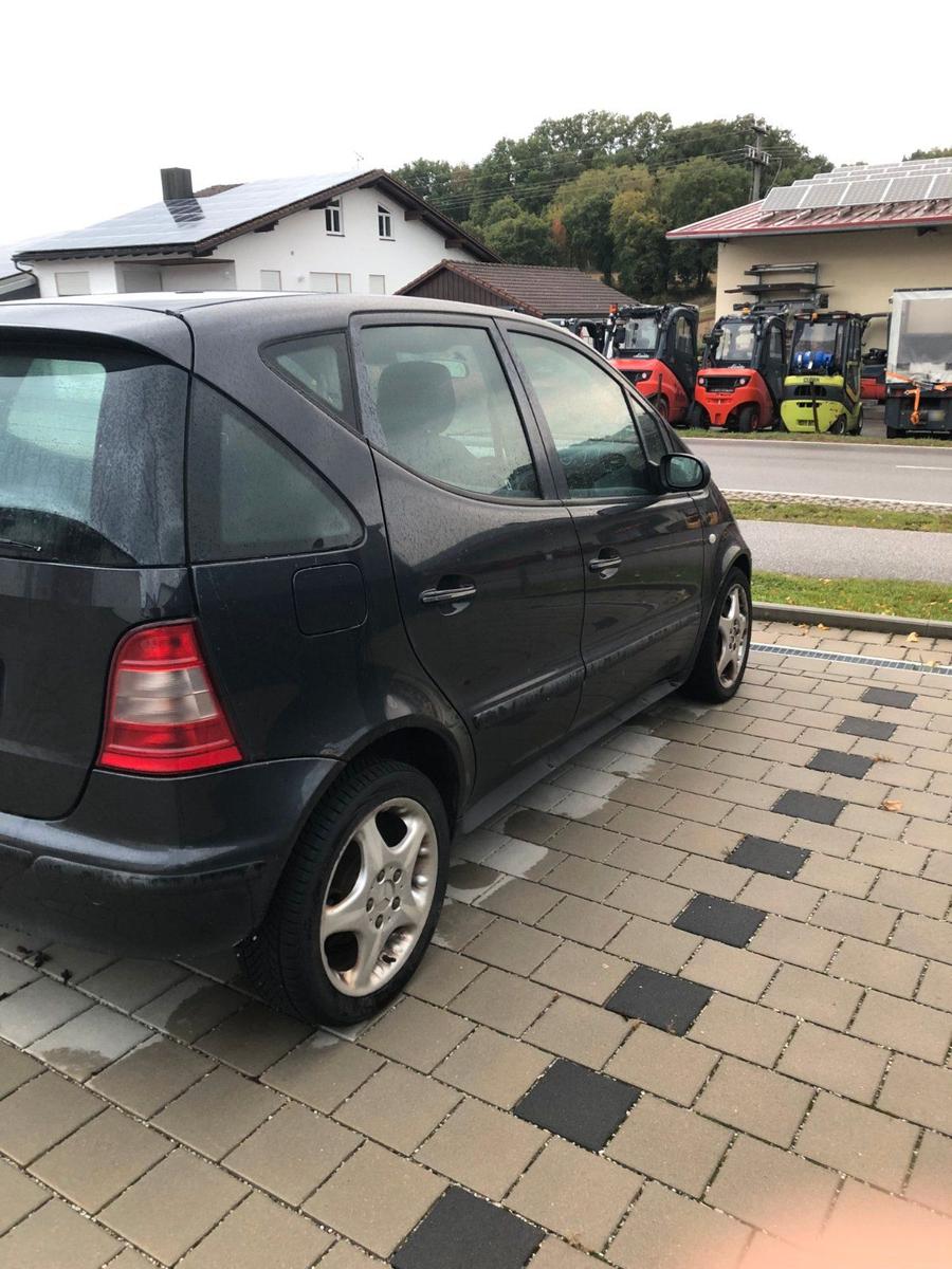 Mercedes-Benz A 190