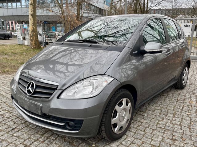 Mercedes-Benz A 180 KLIMA SITZHEIZUNG TEMPOMAT 65 TM