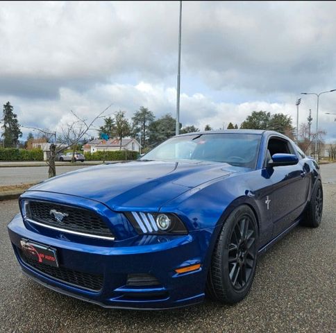 Другие Ford mustang v6