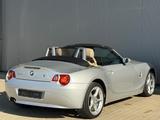 BMW Z4 2.5i *CABRIO*SPORT*LEDER*SHZ*ZV*ALU18" - BMW Z4 aus 2003: 2.5