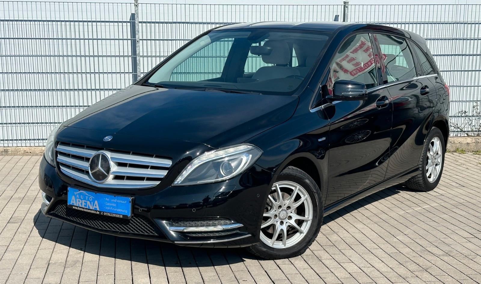 Mercedes-Benz B 180  NAVI, XENON, PDC,