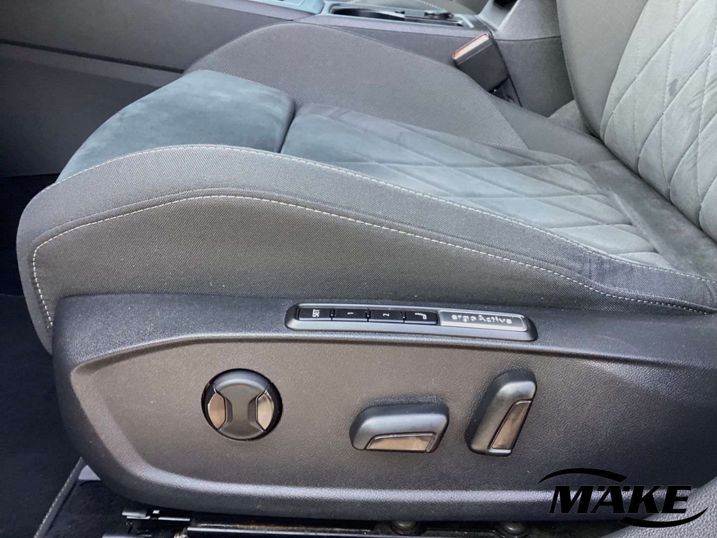 Golf Style 1.5 eTSI DSG IQ.L ACC HUD NAV+ PD RFK