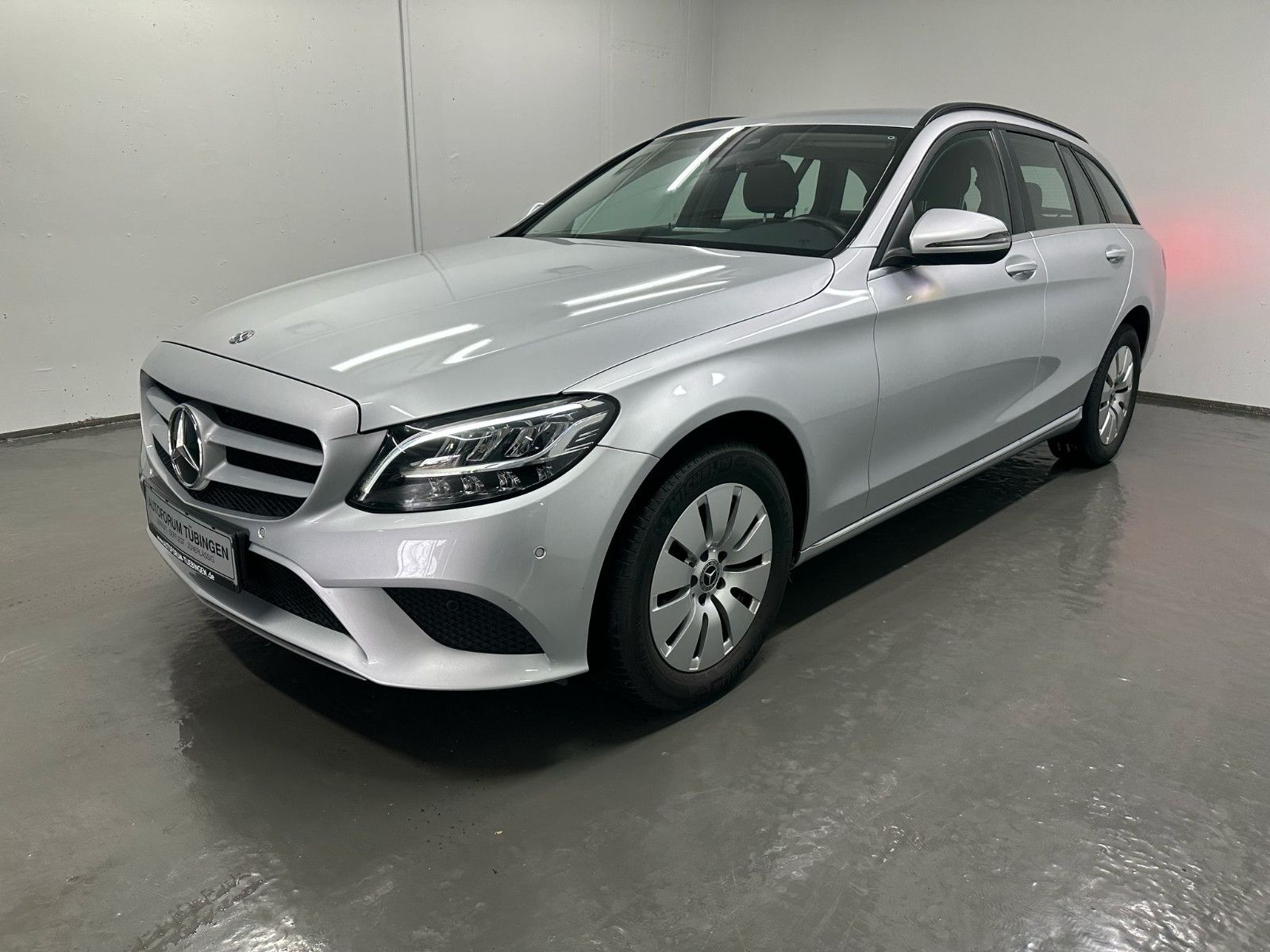 Fahrzeugabbildung Mercedes-Benz C 200 d T*DISTRO*AHK*SPURH*TOTWINK*SH*CARPL
