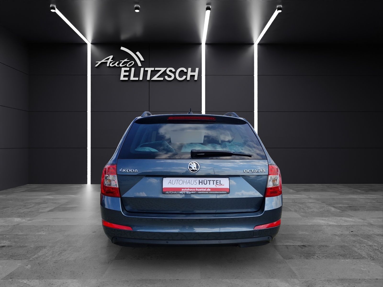 Fahrzeugabbildung SKODA Octavia Combi TSI Ambition Navi Klima GRA PDC