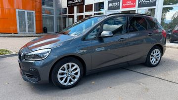 BMW 225 Active Tourer - 2