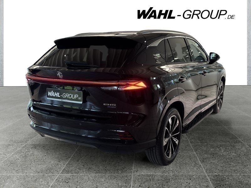 MG HS