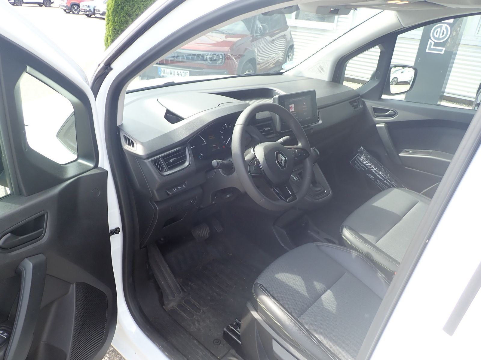 Fahrzeugabbildung Renault Kangoo III Rapid Start L1 E-Tech Electric