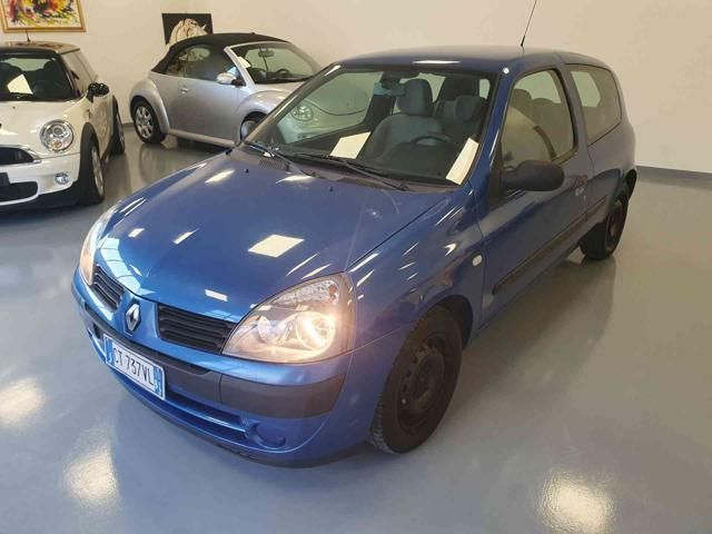 Renault RENAULT Clio 1.2 16V cat 3 porte Community