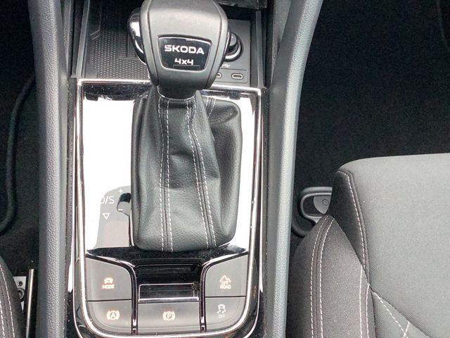 Karoq 2.0TSI DSG 4x4 Sportline